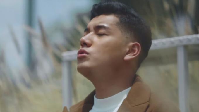 Lirik Lagu Teman Bahagia - Jaz